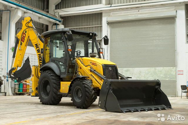 Экскаватор-погрузчик New Holland B80B