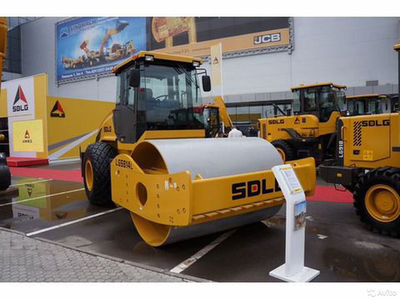 Грунтовый каток SDLG RS8140