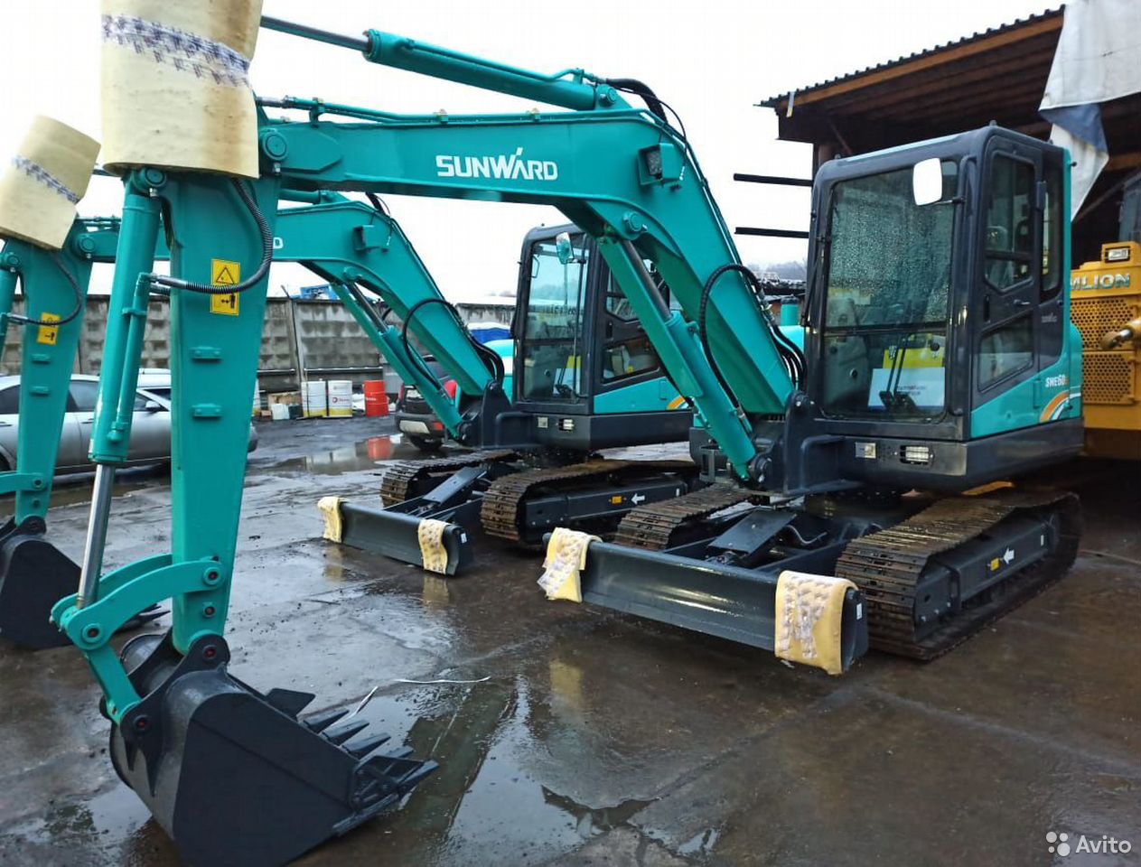 Мини-экскаватор Sunward SWE60E
