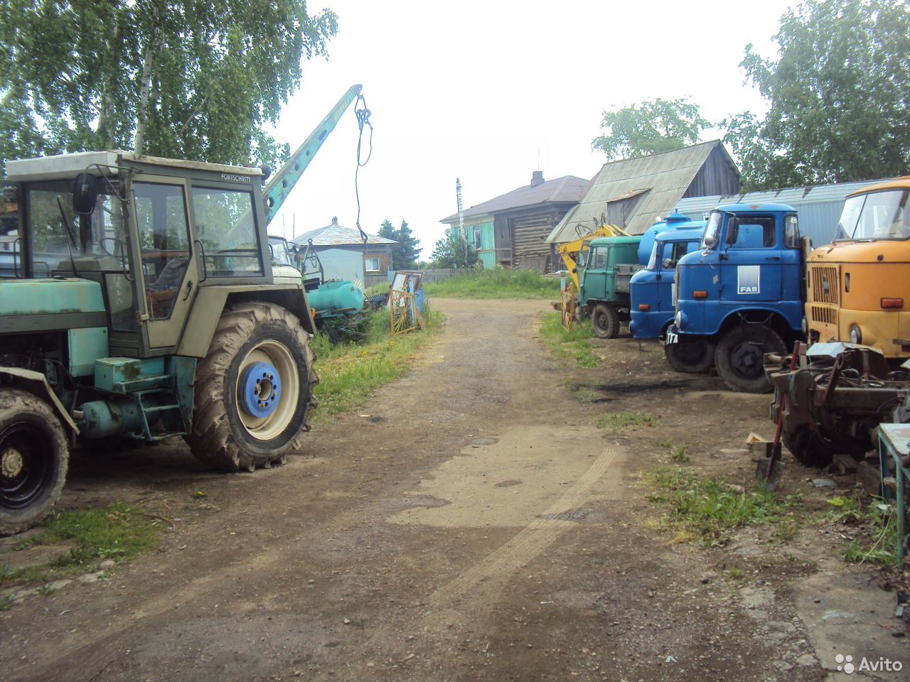 Трактор Fortschritt ZT 323