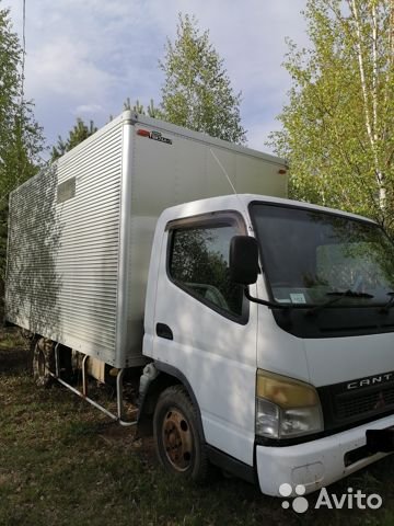 Промтоварный фургон Mitsubishi Fuso Canter TF