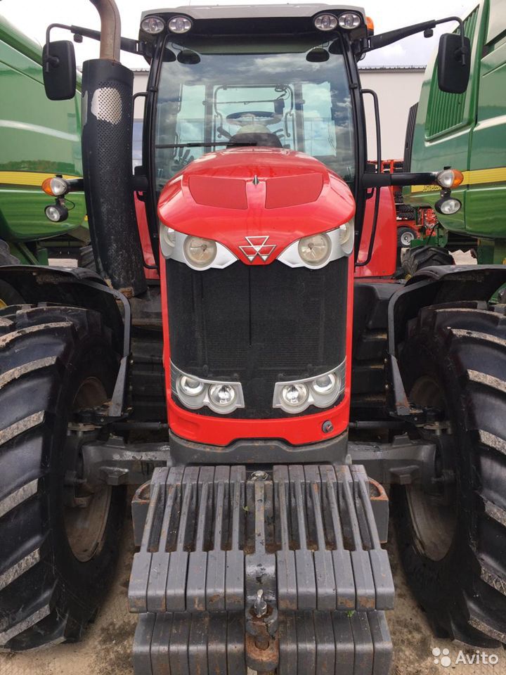Трактор Massey Ferguson MF 7624