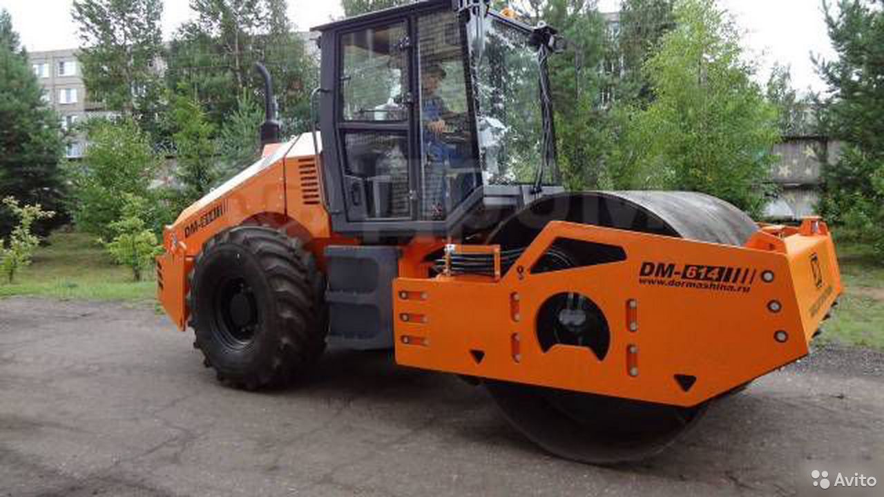 Грунтовый каток Завод Дорожных машин DM-614