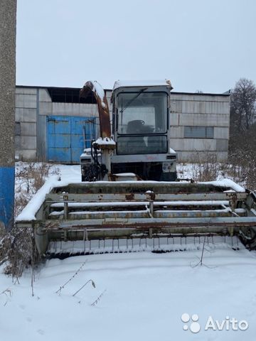 Зерноуборочный комбайн Палессе УЭС-2-250А