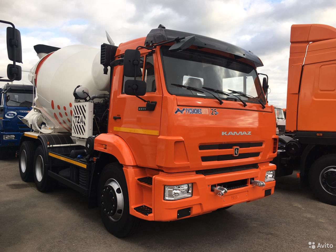 Автобетоносмеситель ТЗА 581471 на шасси КамАЗ 65115