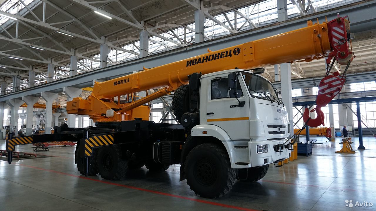 Автокран Ивановец КС-45717К-3