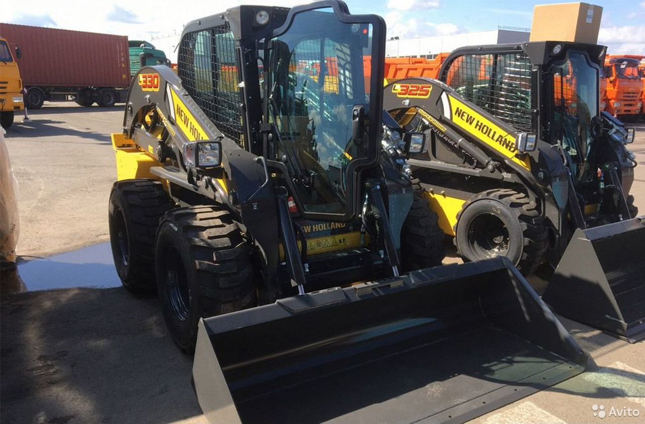 Мини-погрузчик New Holland L330