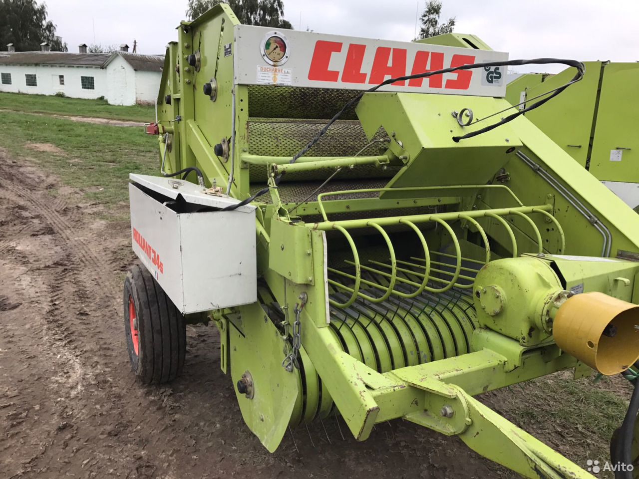 Пресс-подборщик Claas Rollant 34