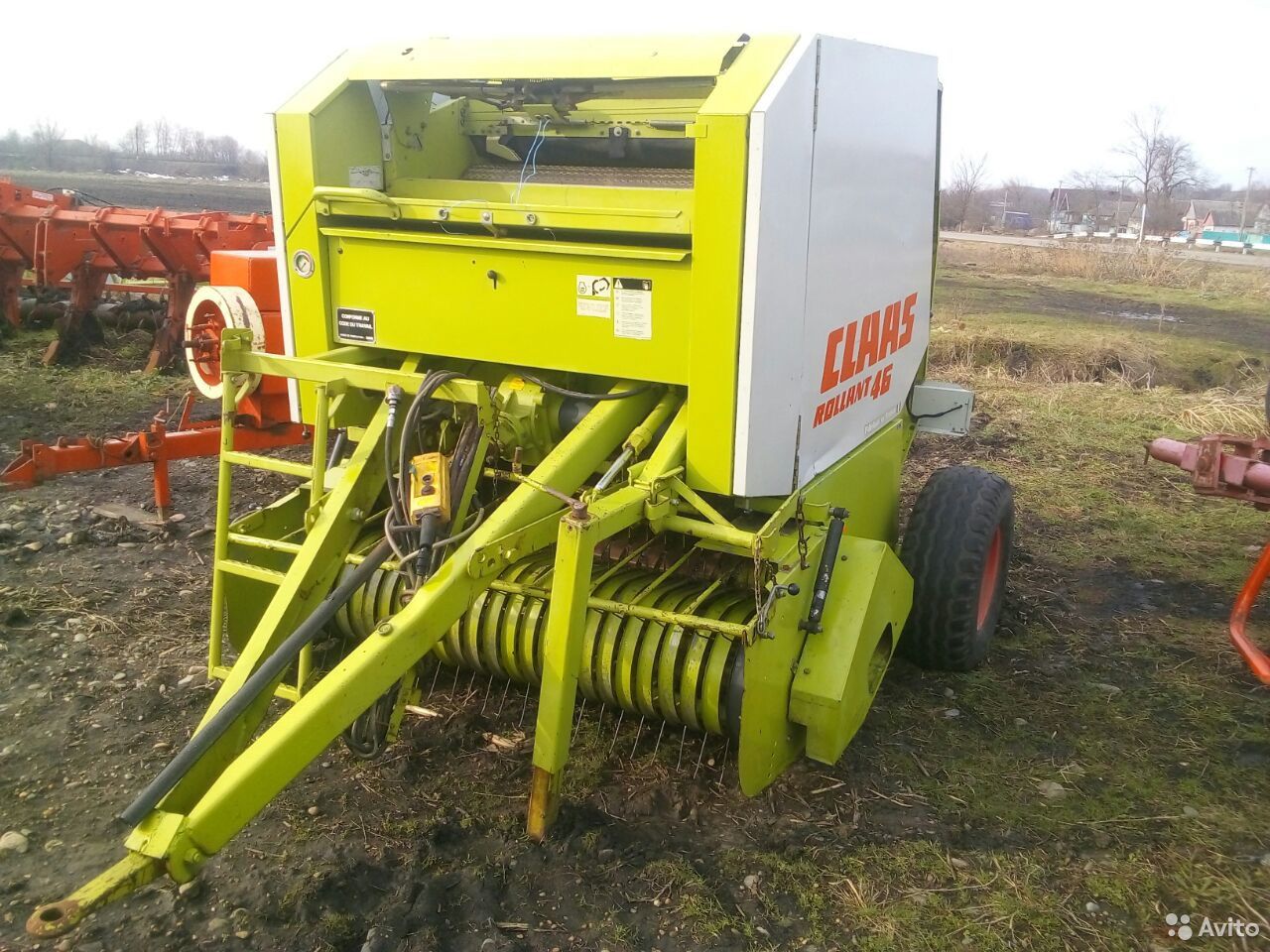 Пресс-подборщик Claas Rollant 46