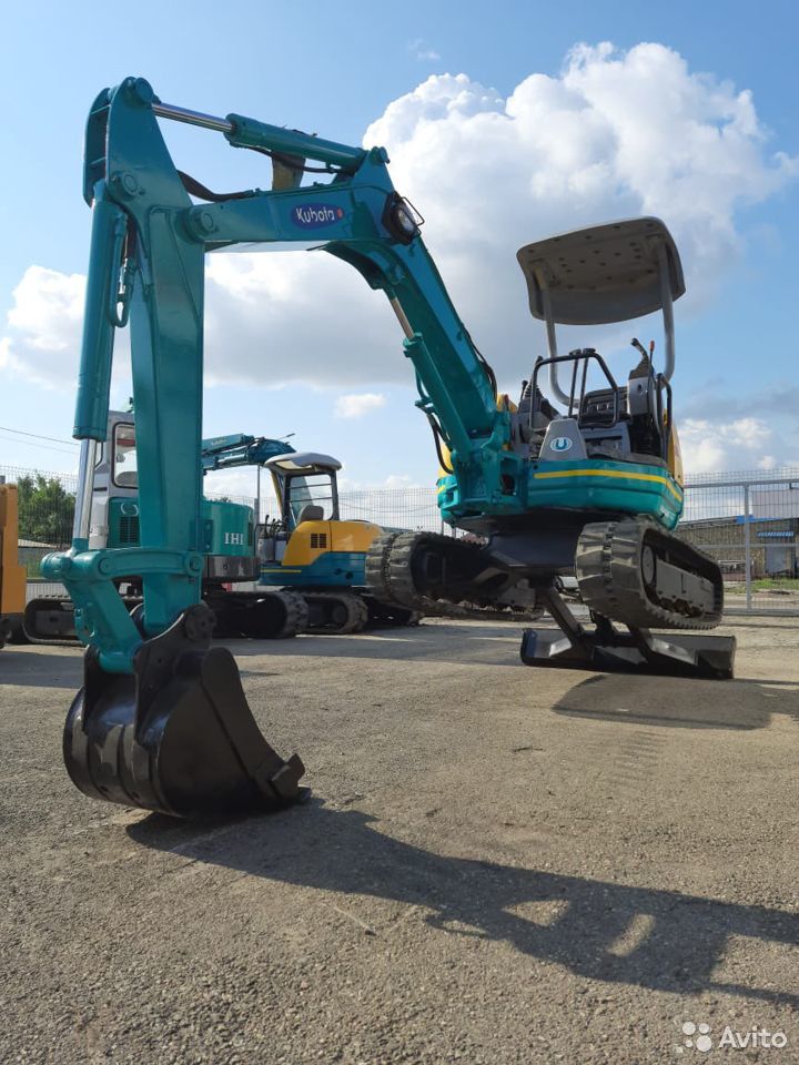 Мини-экскаватор Kubota U30