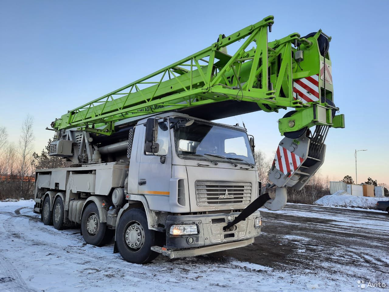 Автокран Zoomlion-MAZ ZMC-60-1C1 на шасси МАЗ 6516С9-5