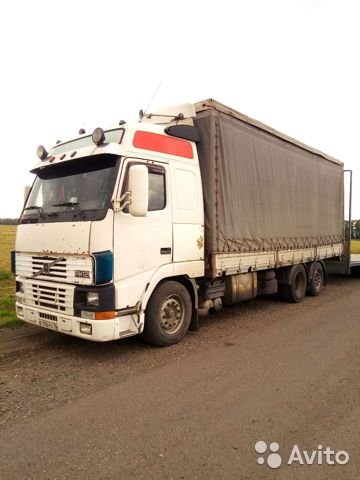 Тентованный грузовик Volvo FH12A