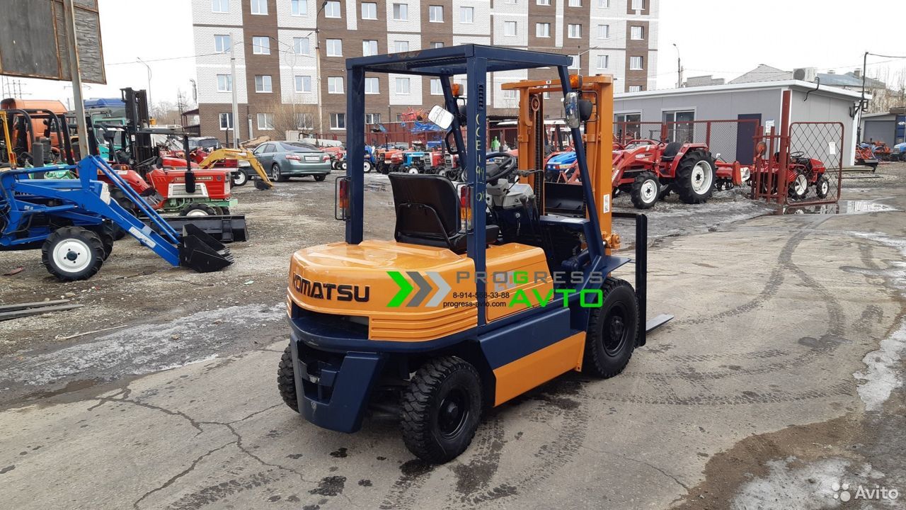 Вилочный погрузчик Komatsu FG20