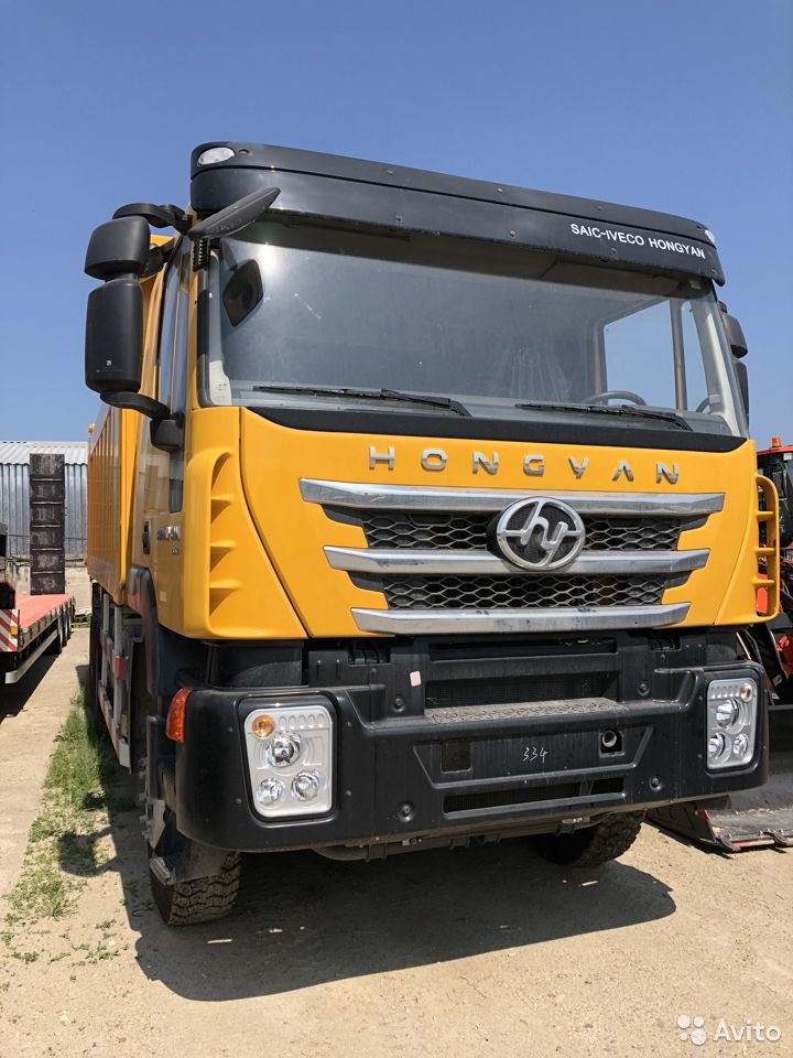 Самосвал Hongyan Genlyon C500