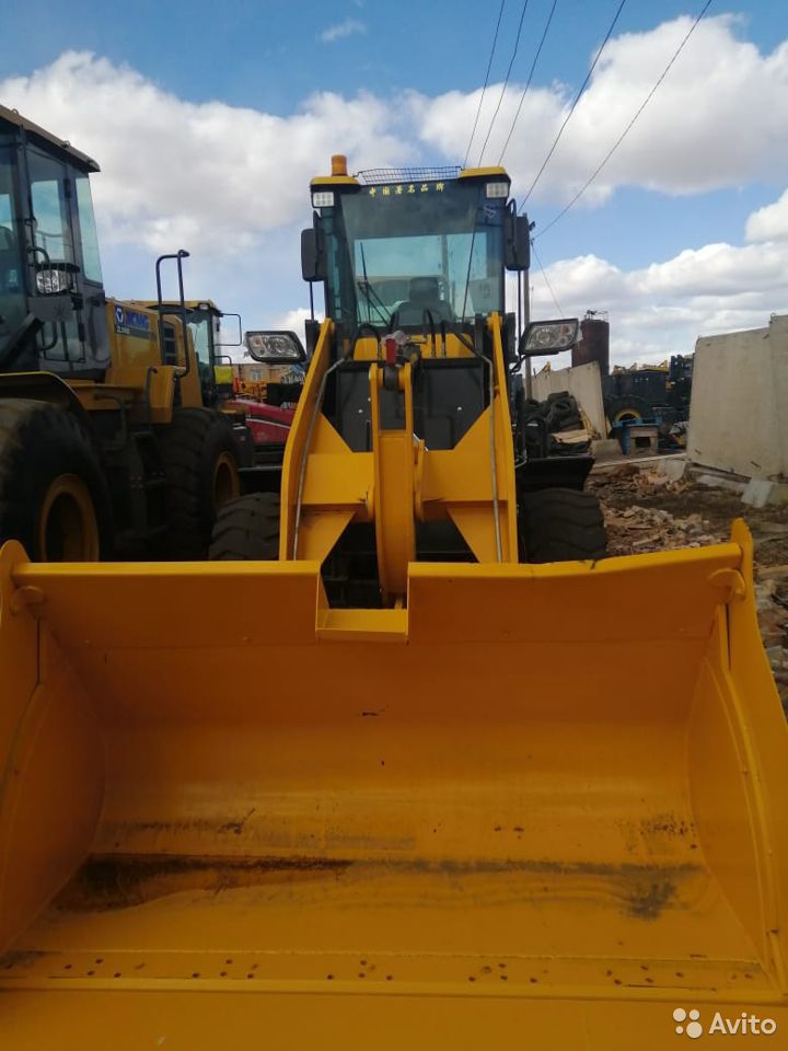 Фронтальный погрузчик Fukai ZL930S