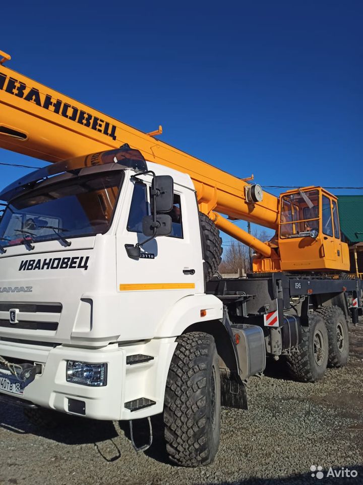Автокран Ивановец КС-45717К-3 на шасси КамАЗ 43118