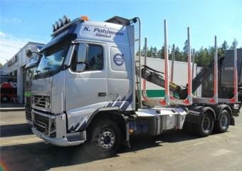 Сортиментовоз Volvo FH16