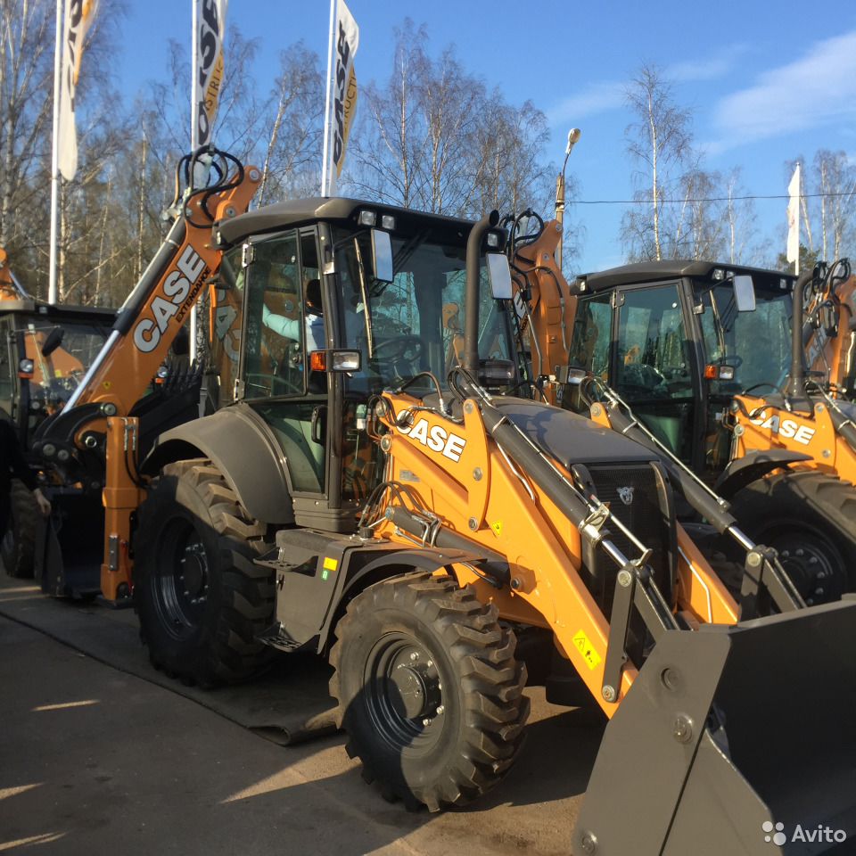 Экскаватор-погрузчик Case 580T