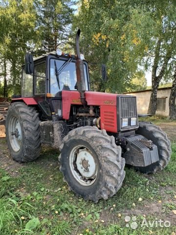 Трактор МТЗ Беларус 1221.2