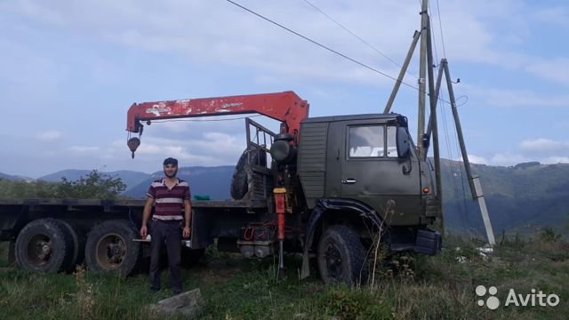 Бортовой грузовик с КМУ КамАЗ