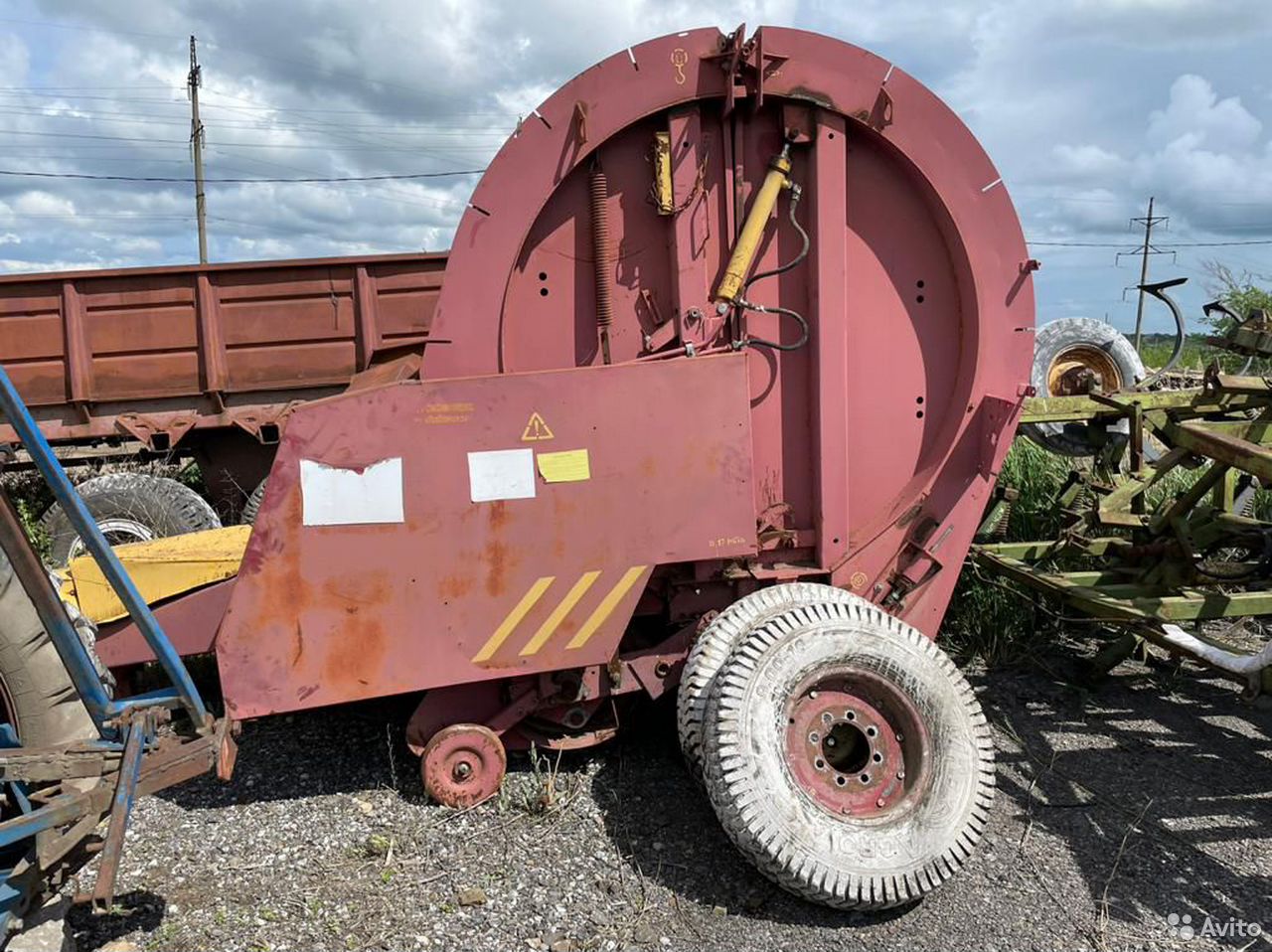 Пресс-подборщик Бобруйскагромаш ПР-Ф-180