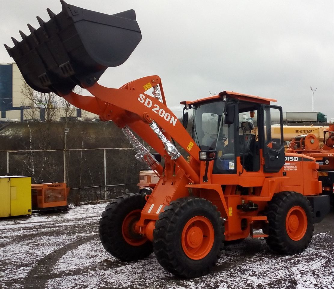 Фронтальный погрузчик Doosan DISD SD200