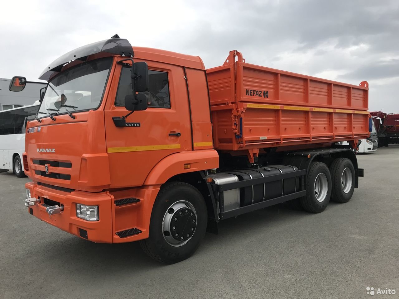 Самосвал КамАЗ 45143