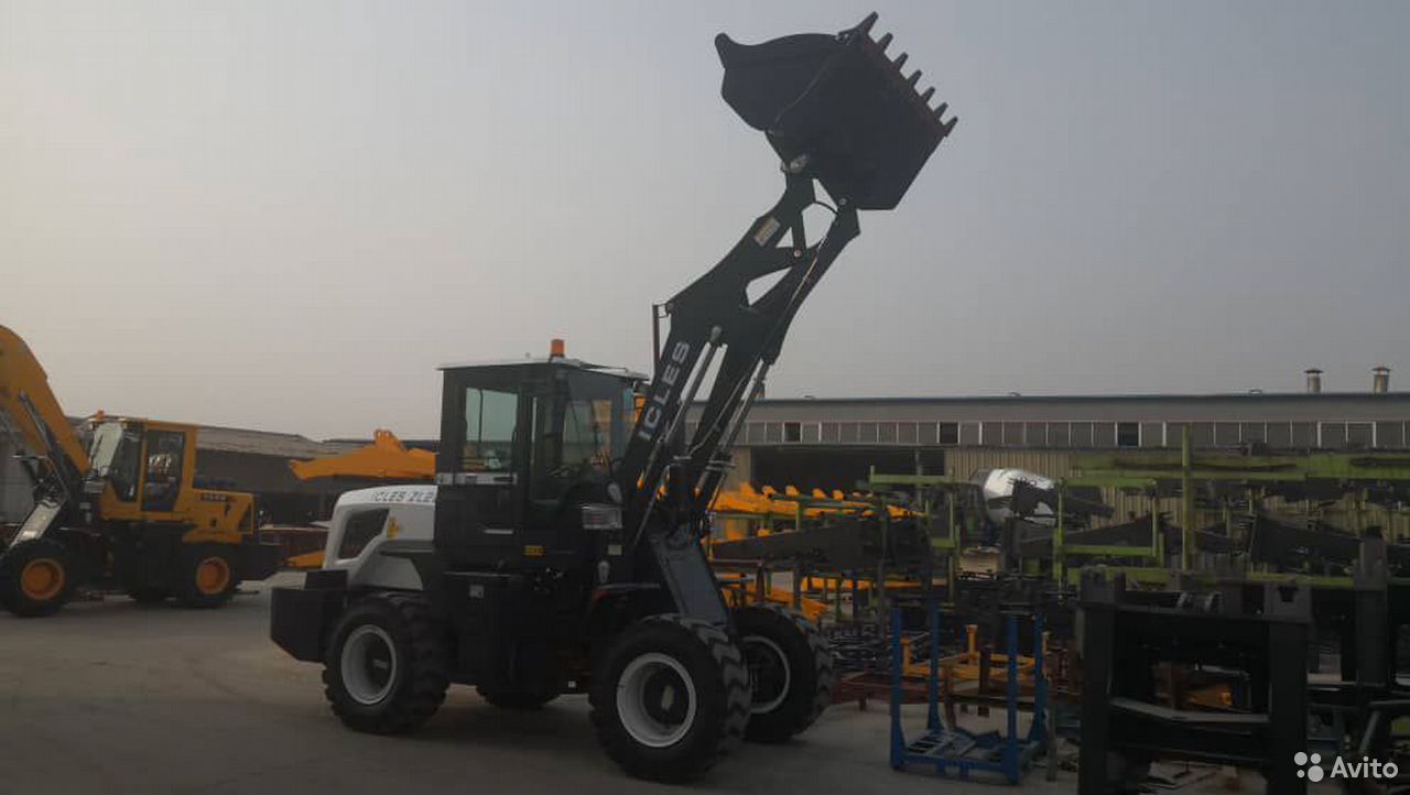 Фронтальный погрузчик ICLES ZL20