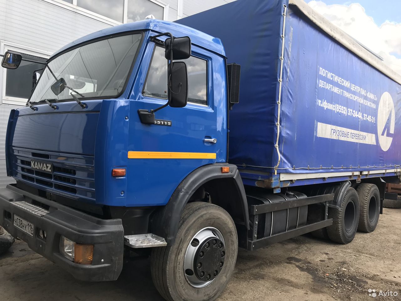 Тентованный грузовик КамАЗ 53215 (65115)