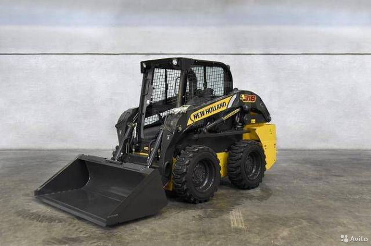 Мини-погрузчик New Holland L318