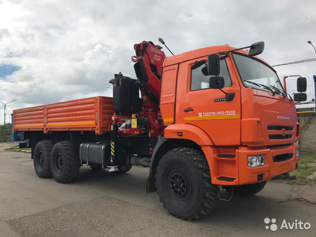 Бортовой грузовик с КМУ КамАЗ 43118 с КМУ Fassi