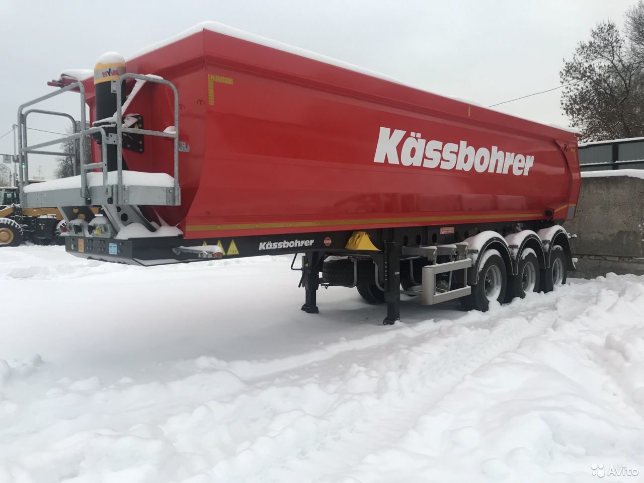 Самосвальный полуприцеп Kassbohrer 32 м3