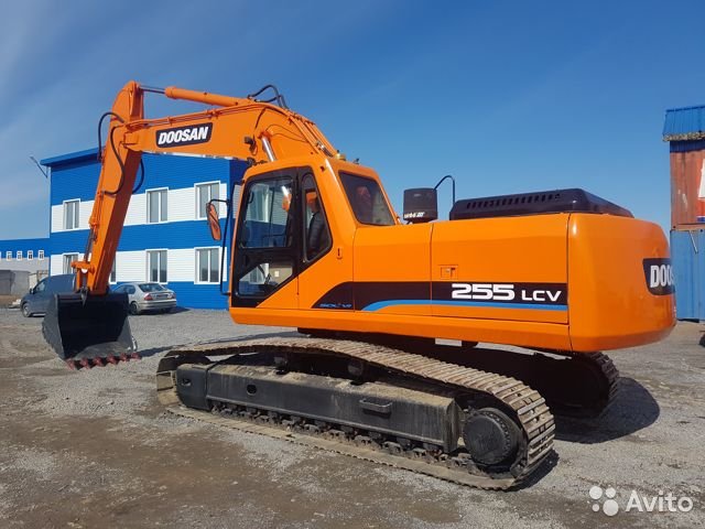 Гусеничный экскаватор Doosan Solar 255LC-V