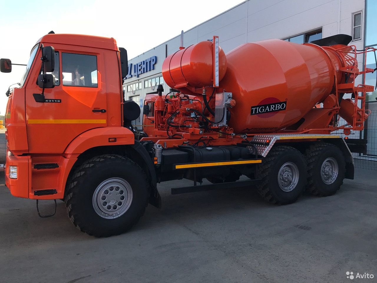 Автобетоносмеситель КамАЗ 43118 с АБС Tigarbo