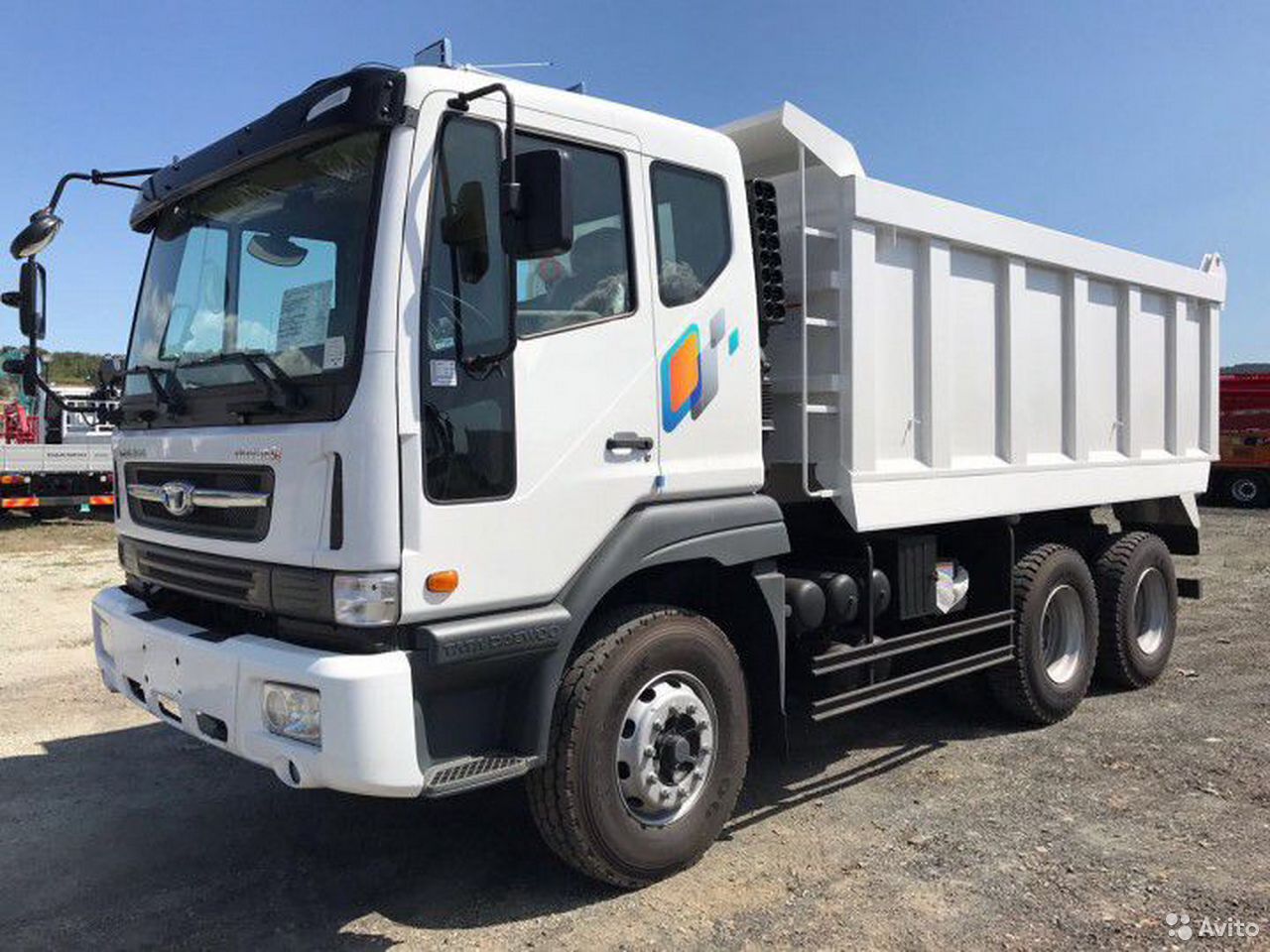 Самосвал Daewoo Novus CL4DY