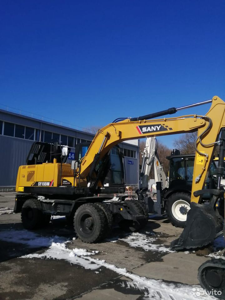 Колесный экскаватор Sany SY155W