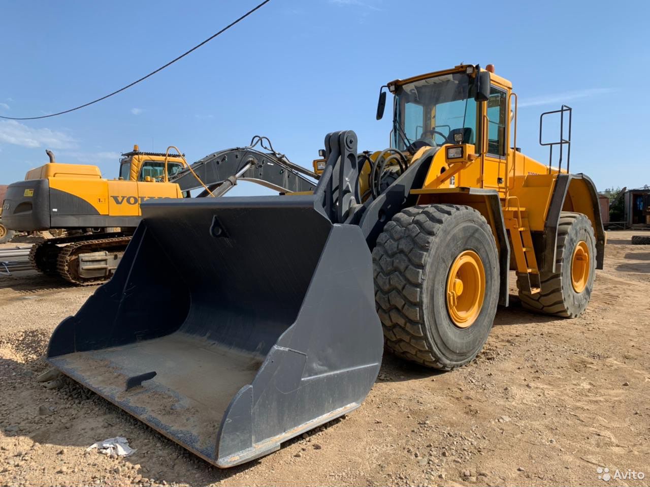 Фронтальный погрузчик Volvo L150E