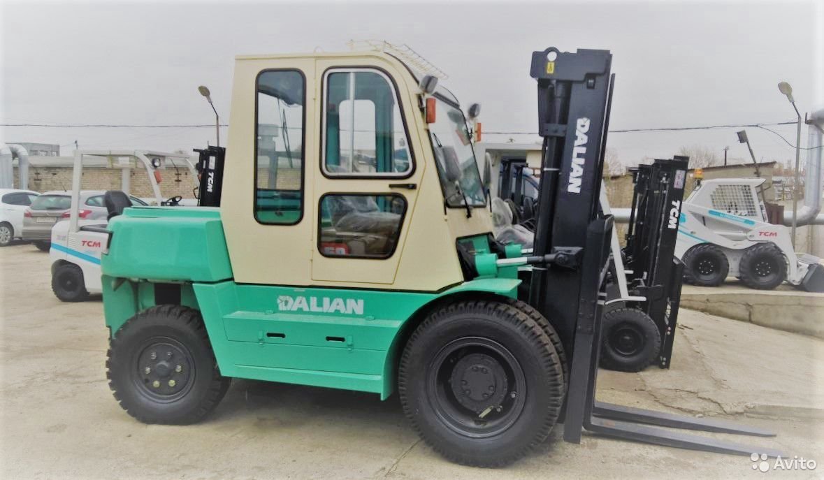 Вилочный погрузчик Dalian CPCD70AD