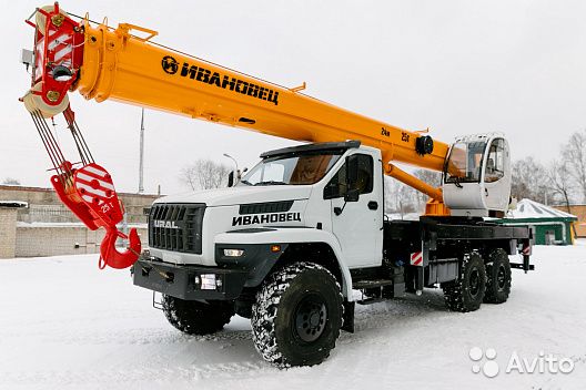 Автокран Ивановец КС-45717-2М-24 на шасси УРАЛ Next