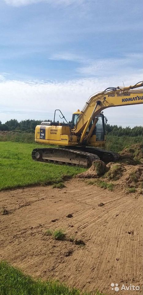 Гусеничный экскаватор Komatsu pc180 Lc-7