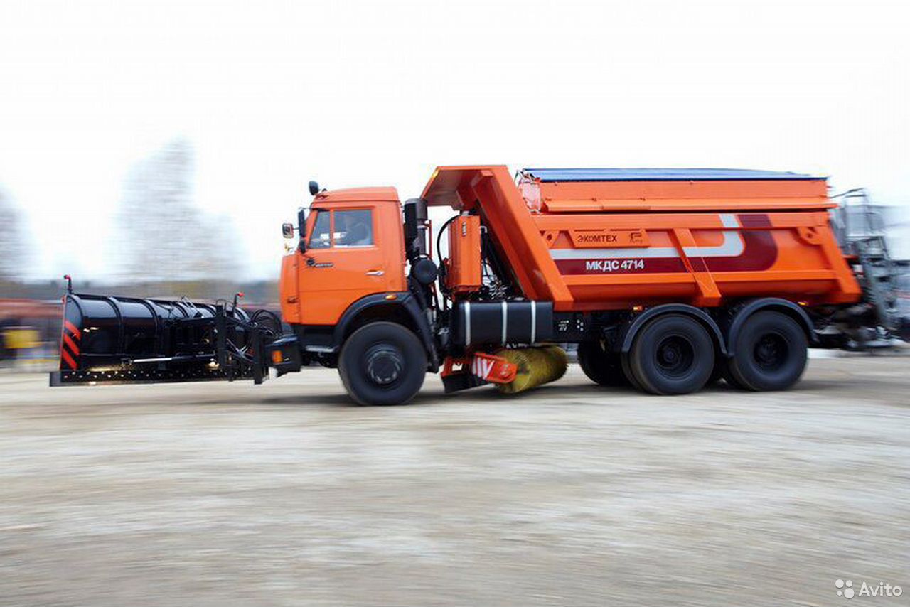 Комбинированная дорожная машина МК-4534-08 на самосвале КамАЗ 65115-6058-48