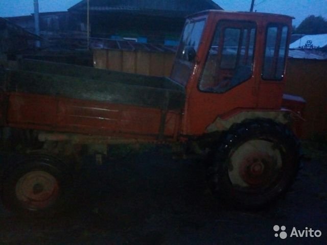 Трактор ХЗТСШ Т-16мг