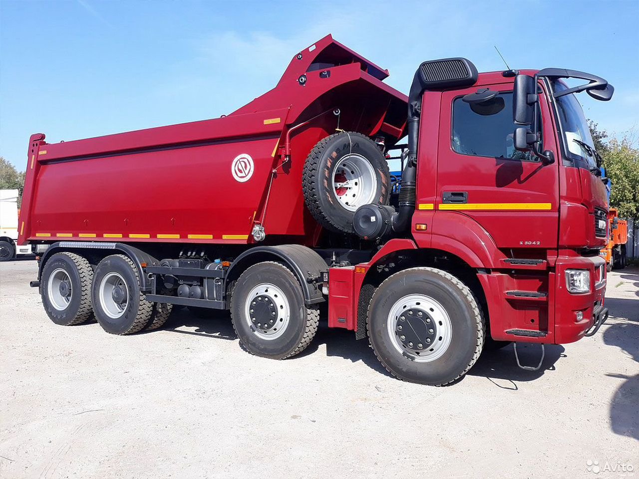 Самосвал КамАЗ 65801-001-68