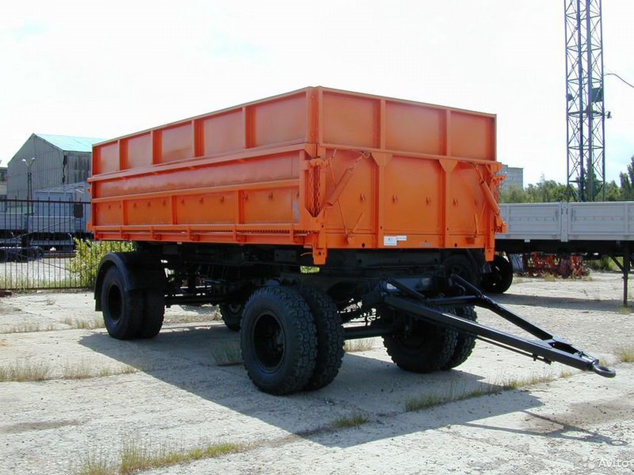 Прицеп-зерновоз СЗАП 8551-02