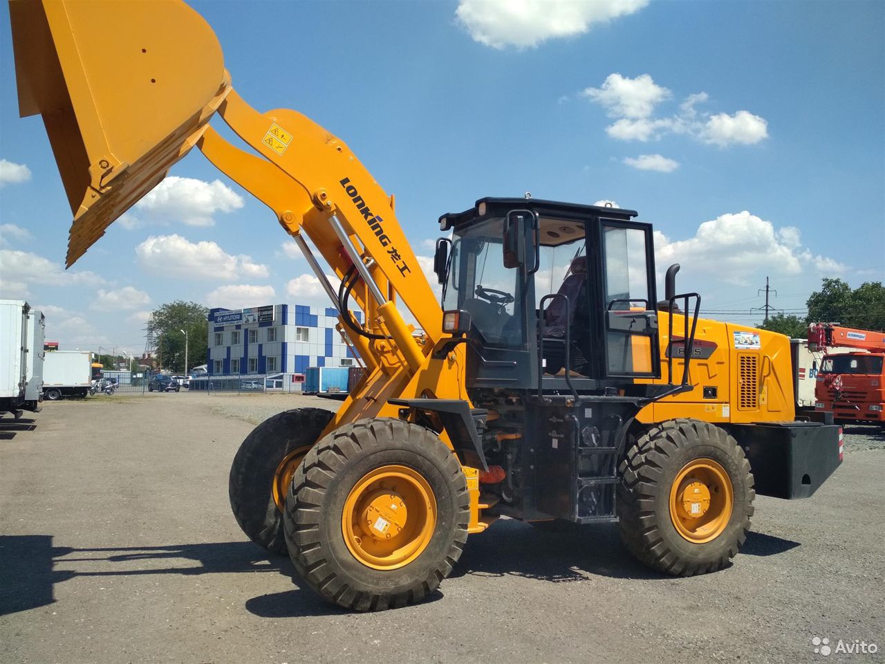 Фронтальный погрузчик Lonking CDM835