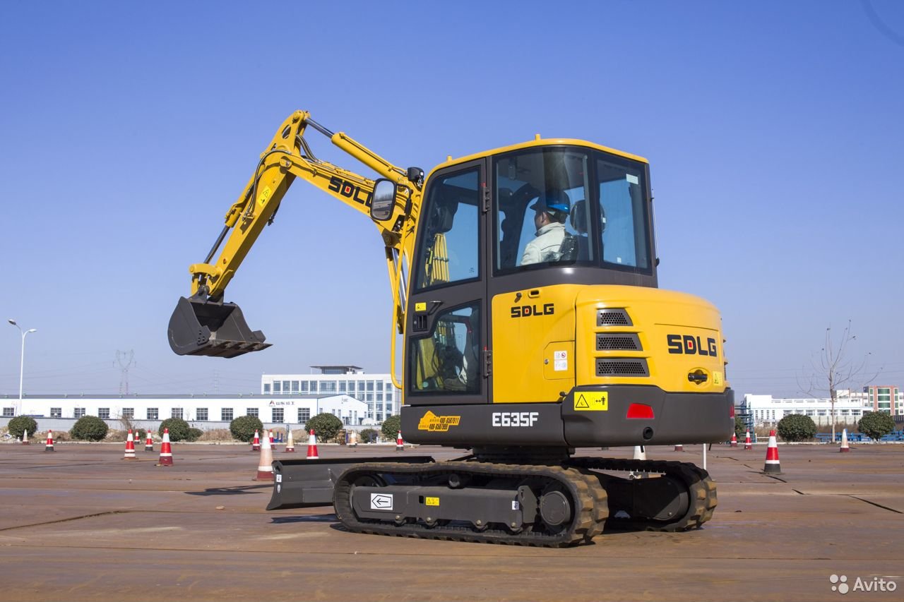 Мини-экскаватор SDLG E635F