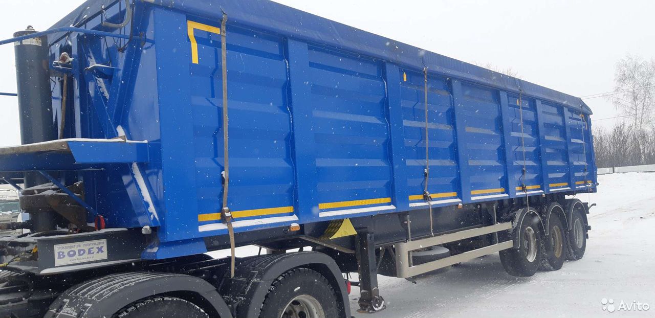 Самосвальный полуприцеп Bodex
