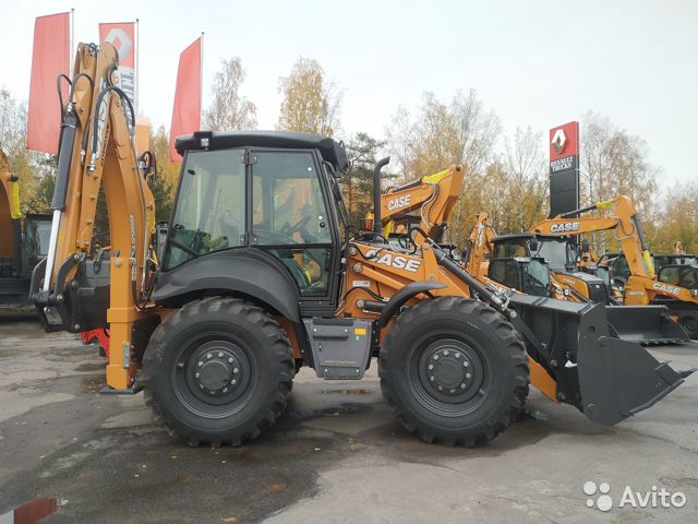 Экскаватор-погрузчик Case 695ST
