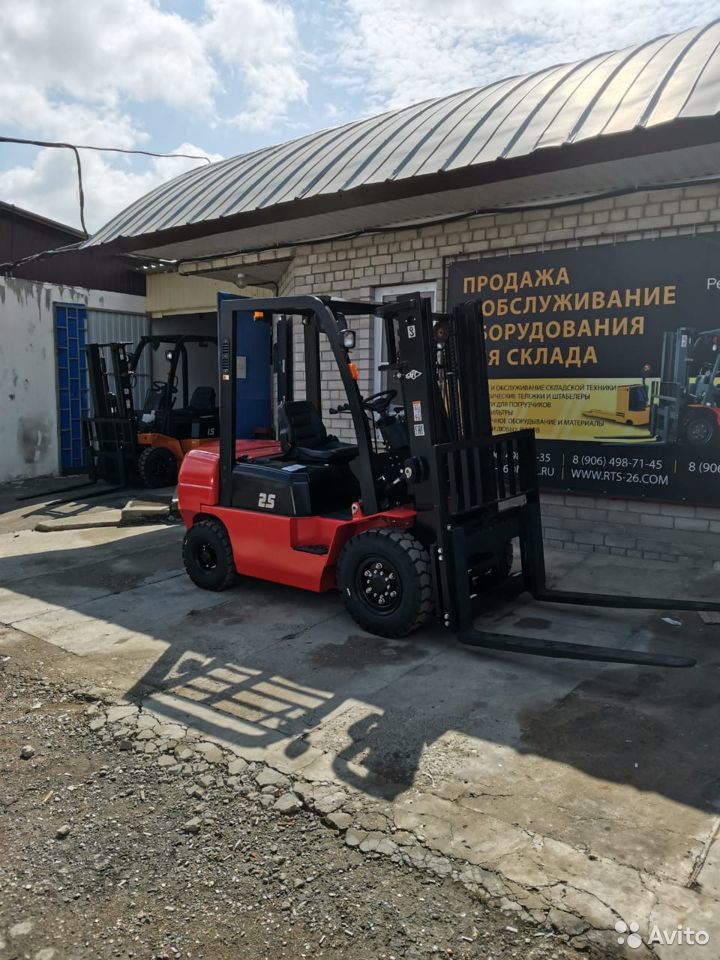 Вилочный погрузчик Hangcha (НС) СРСD25N-RW10