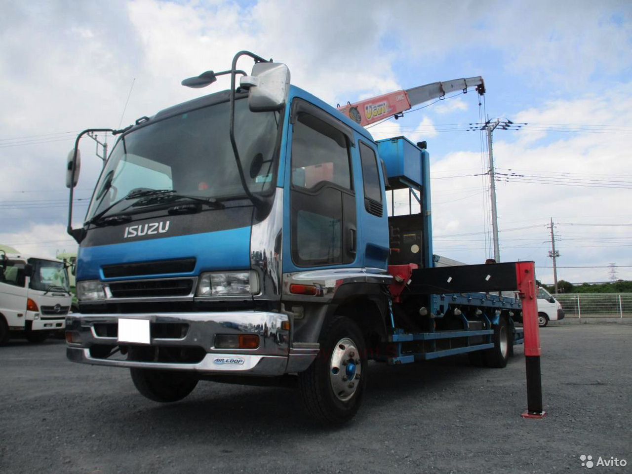 Бортовой грузовик с КМУ ISUZU Forward
